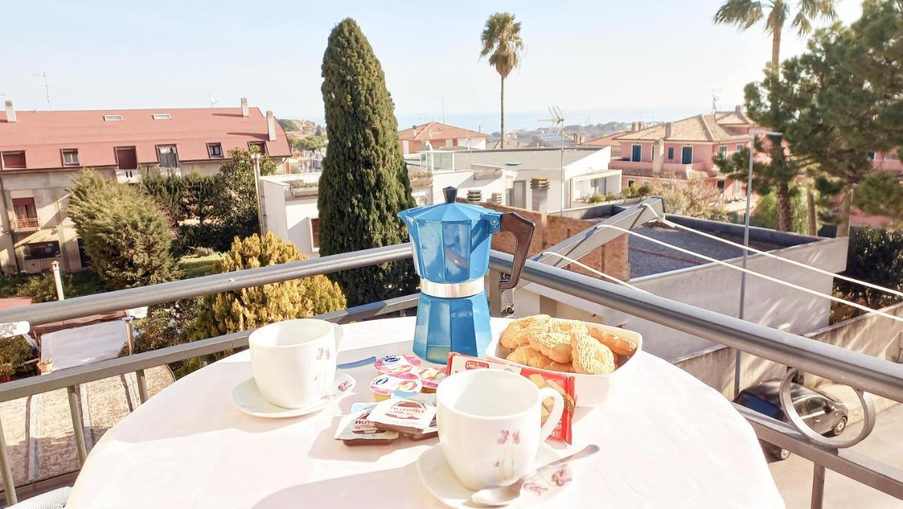 Ferienwohnung Casa Lilly Porto SantʼElpidio Exterior foto