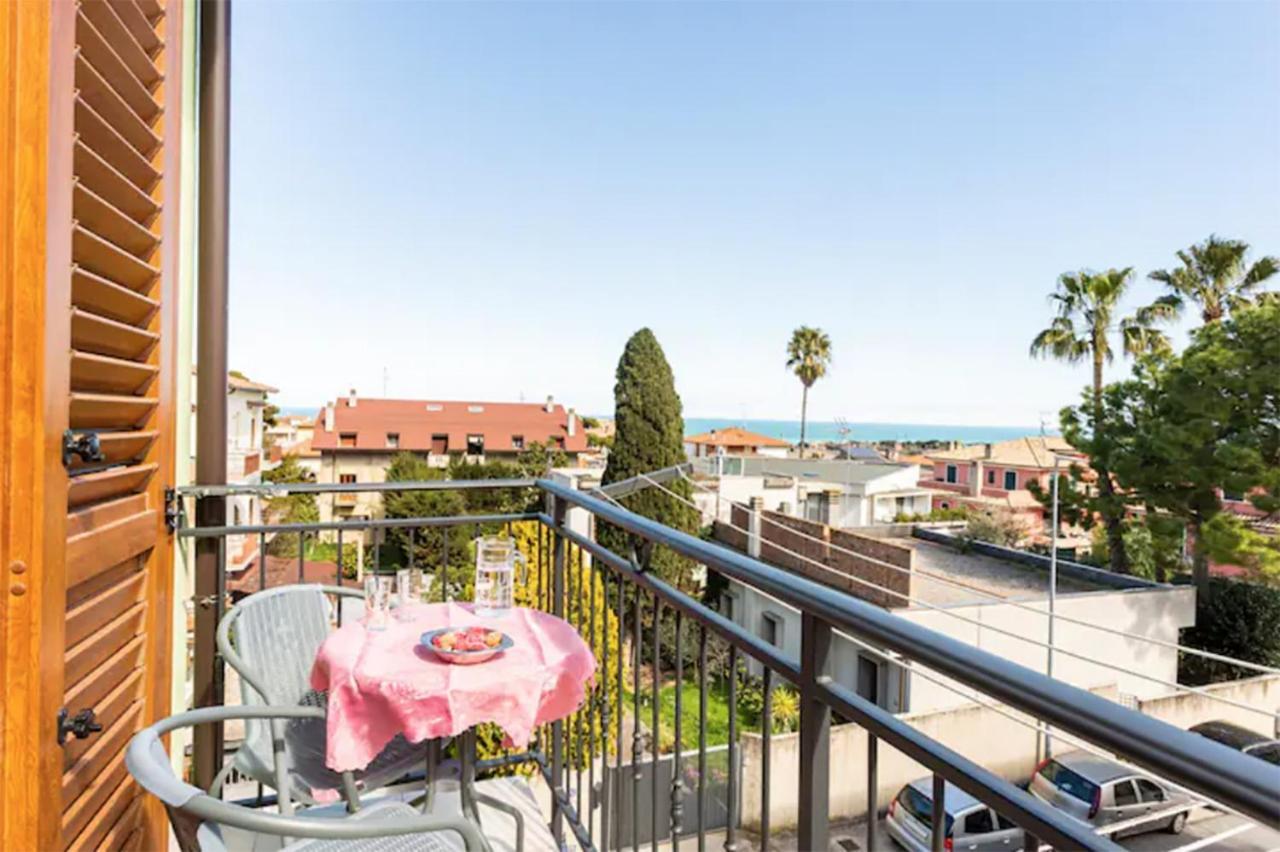 Ferienwohnung Casa Lilly Porto SantʼElpidio Exterior foto