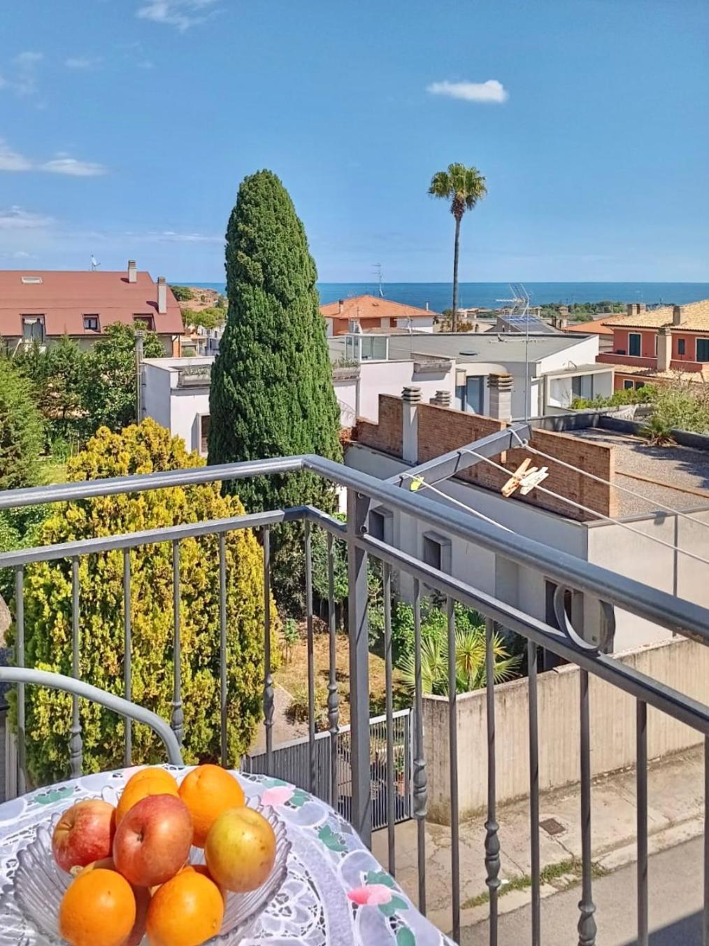 Ferienwohnung Casa Lilly Porto SantʼElpidio Exterior foto